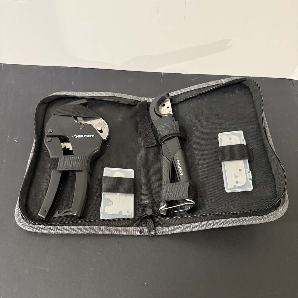 Husky 4-Piece Ratcheting PVC and Flexible Tube Cutting Kit with‎ Pouch